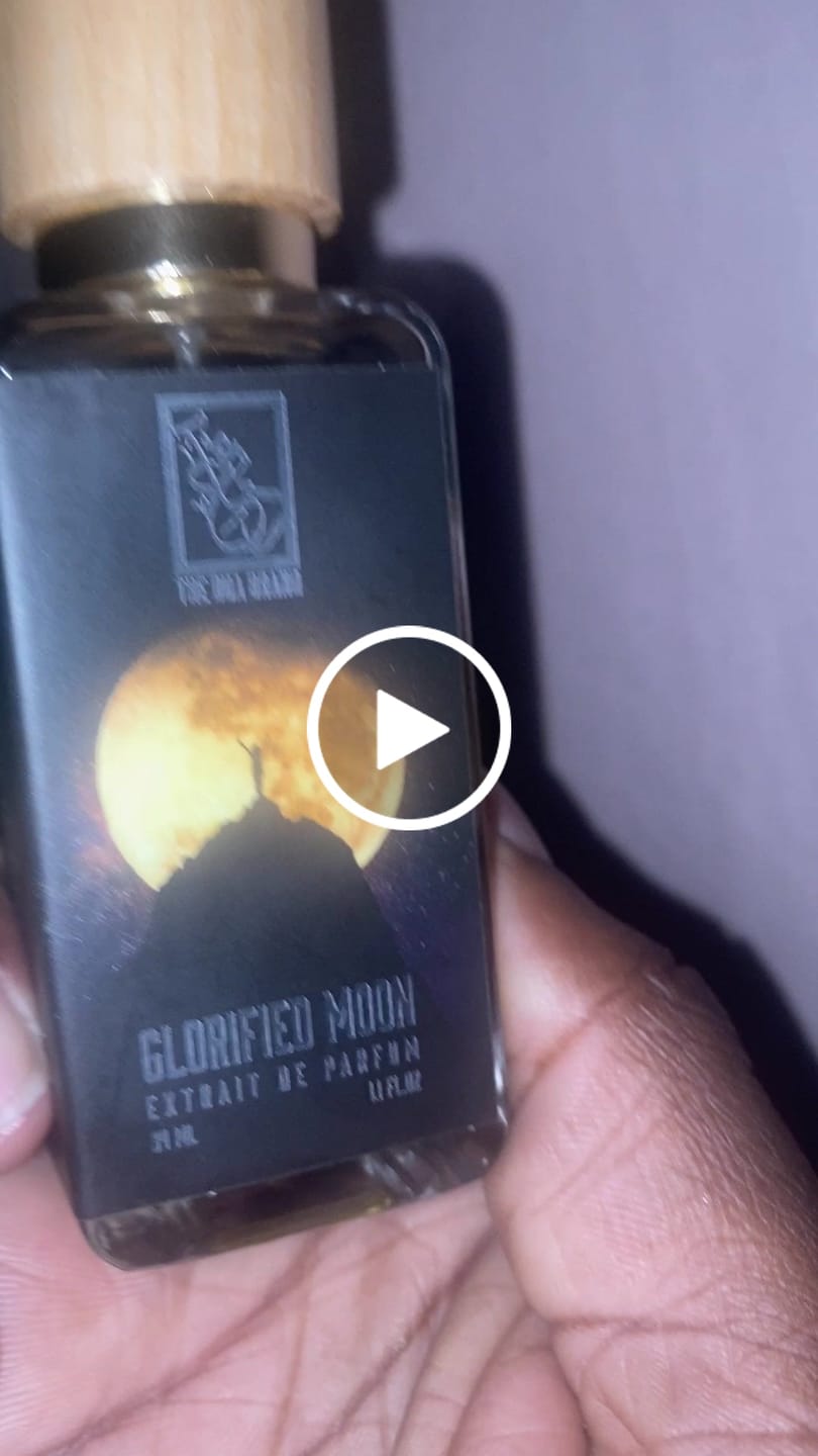 Customer video review of Dua's Moon Is Glorified
