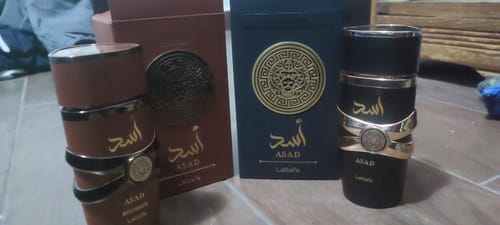 Reseña con foto de un cliente sobre Duo Lattafa Asad Y Asad Bourbon 100ml EDP