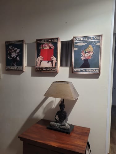 Customer photo review of Un livre est une fleur qui s'épanouit dans l'esprit de celui qui la cultive