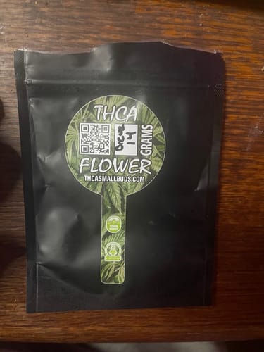 Customer photo review of Oreoz THCA Flower