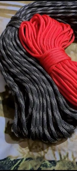 Customer photo review of 9-Core Paracord – Robustes Überlebensseil
