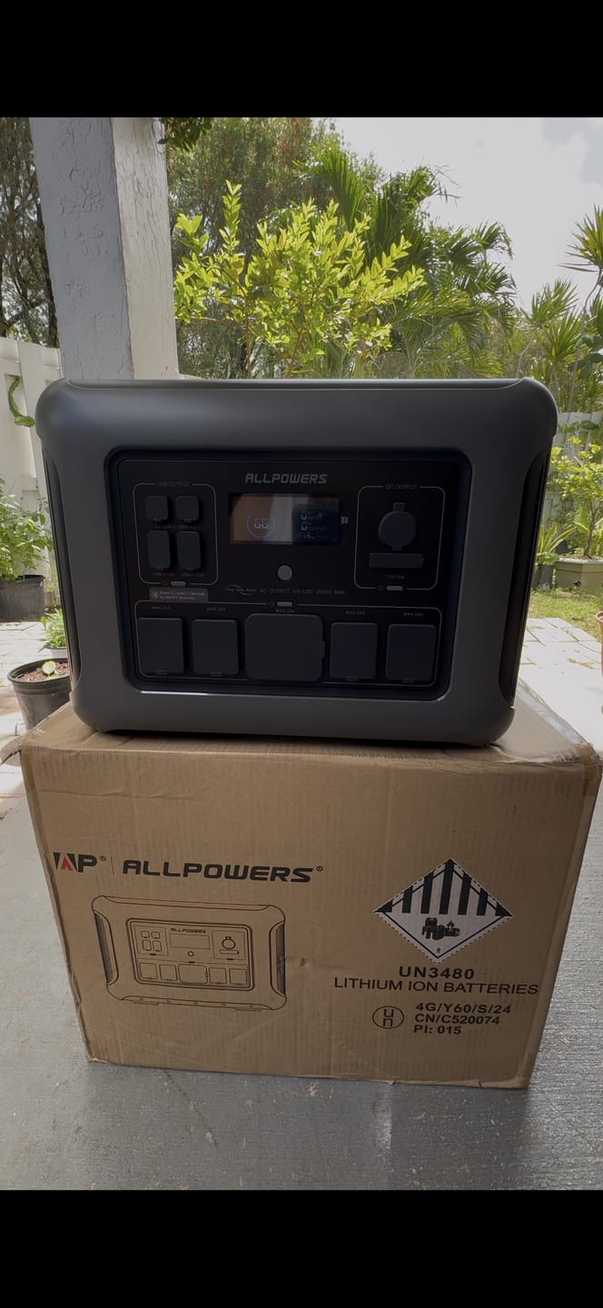 Customer photo review of ALLPOWERS Solar Generator Kit 2500W (R2500 + SP033 200W Solar Panel)