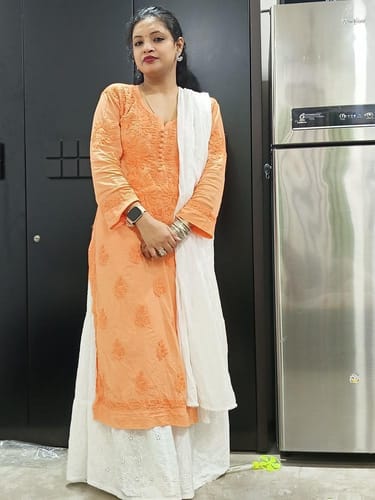 Customer photo review of Aayat Peach Cotton Kurta