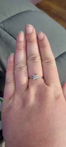 Customer photo review of Mariposa Diamond Ring