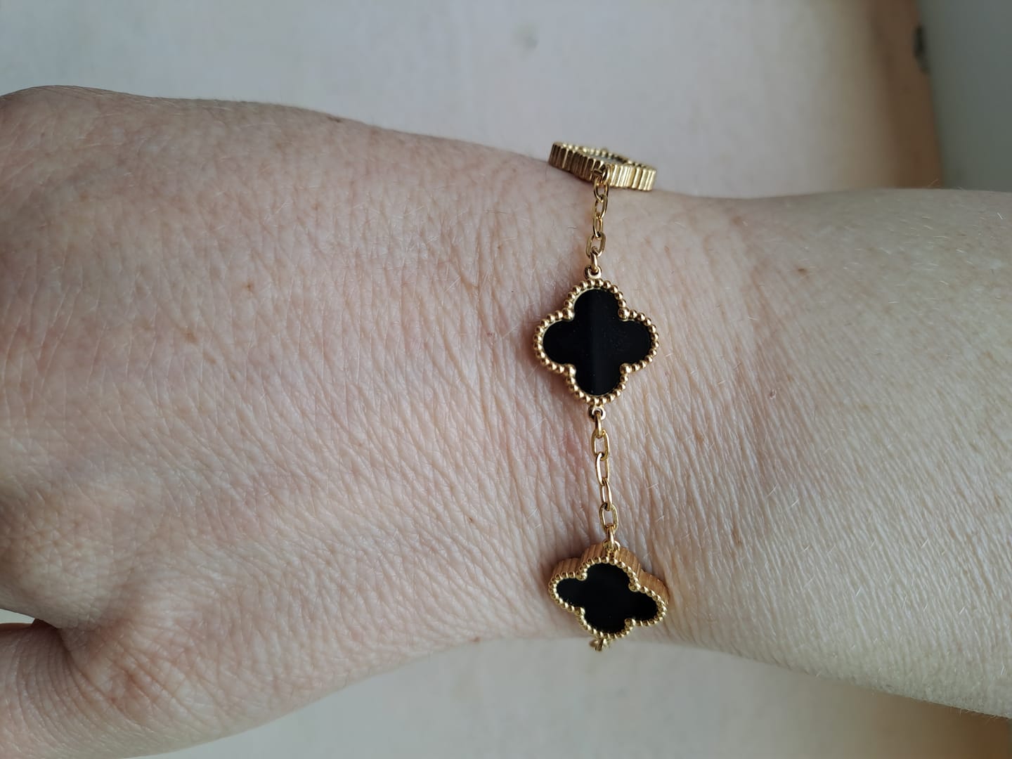 Customer photo review of Set Bratara + Colier Auriu Flower