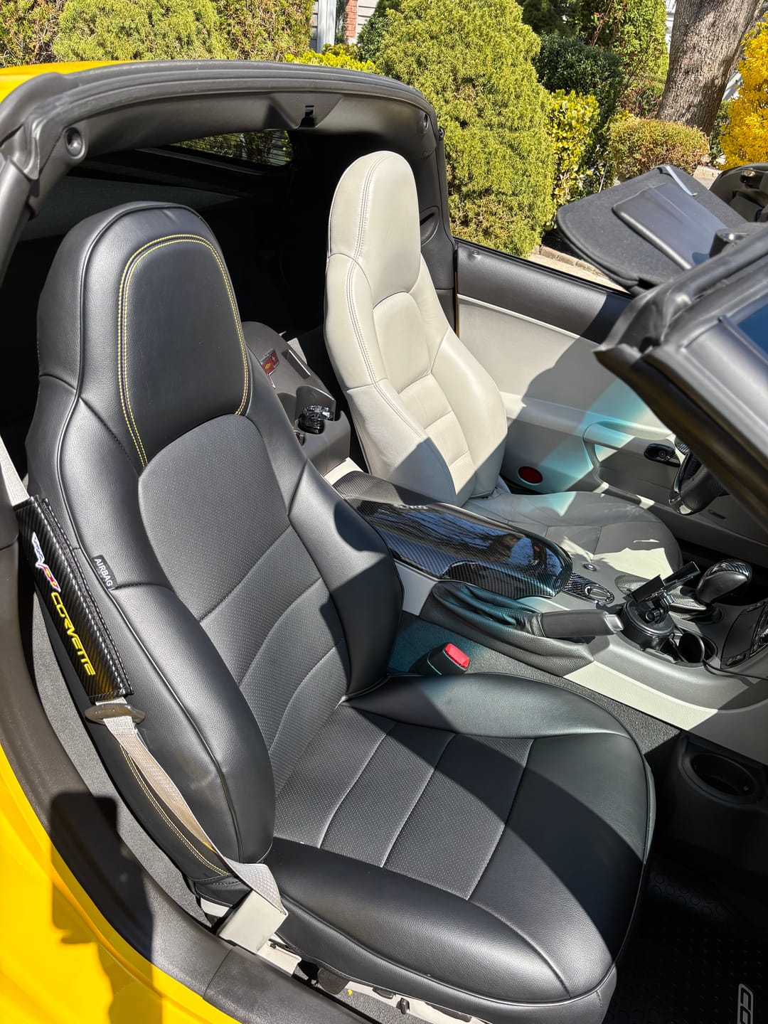 Customer photo review of Corvette C6 Custom Leather Seat Covers
