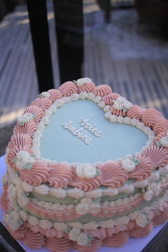 Customer photo review of mia