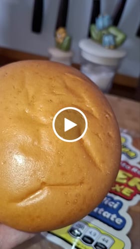 Customer video review of Classic Potato Rolls • 80gr Maxi