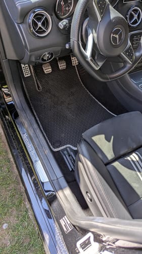 Friedrich N. review of Auto Fußmatten nach Maß - Komplettset image 1 out of 4