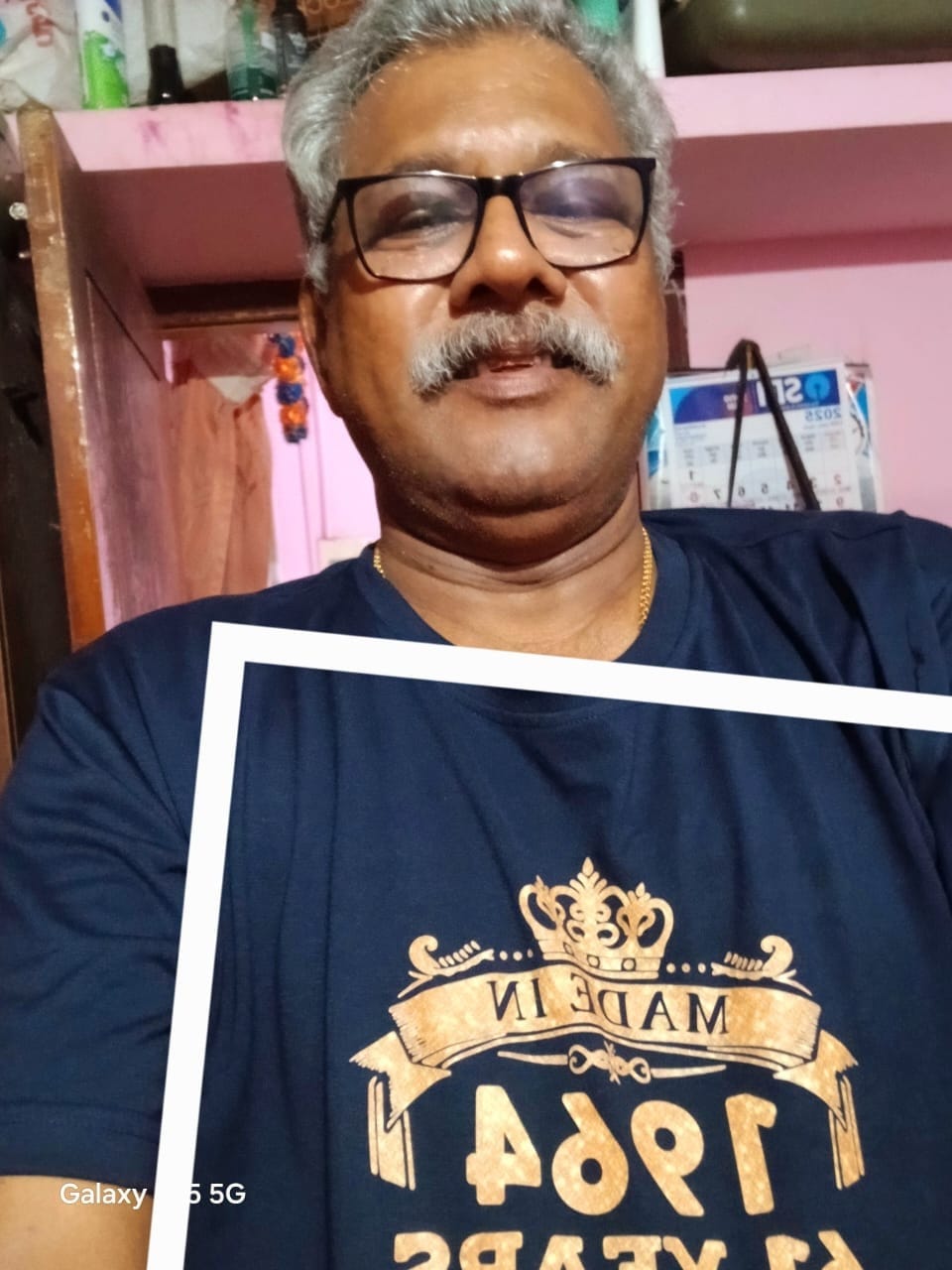 Customer photo review of MADE IN 1964 61 YEARS OF BEING AWESOME PREMIUM QUALITY CLASSIC T-SHIRT