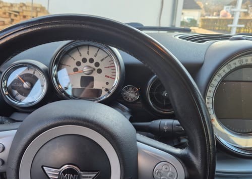 Customer photo review of Premium Quarz-Uhr für Auto