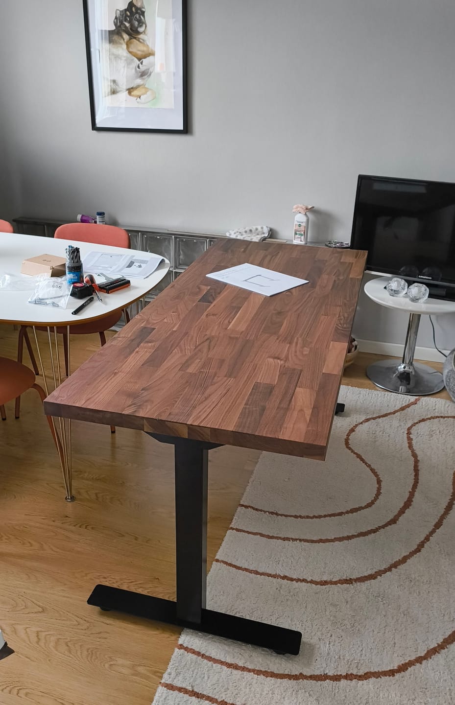 Customer photo review of Höj och sänkbart stativ, Svensktillverkat, 2 motorigt, 100kg lyftkraft