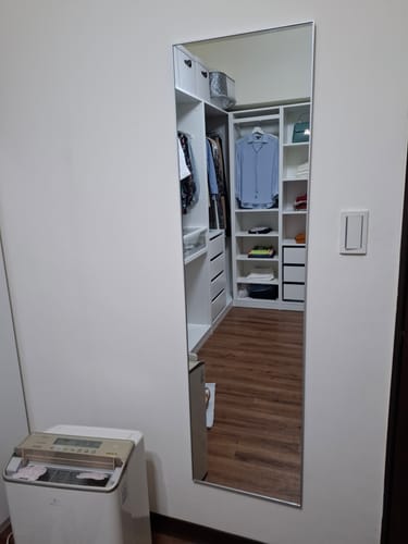 碧雲 review of 細窄框鋁合金方型全身鏡 大尺寸 壁掛靠牆款/支架款 image 1 out of 1