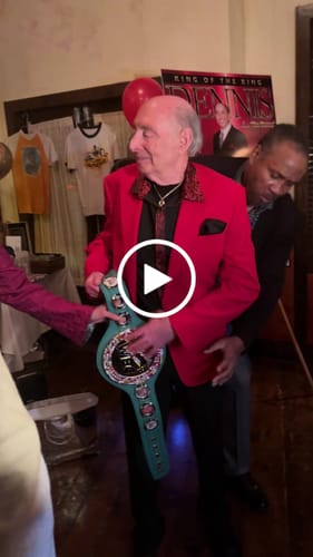 Customer video review of Barry.wang Black Red Splicing Men's Business Shirt