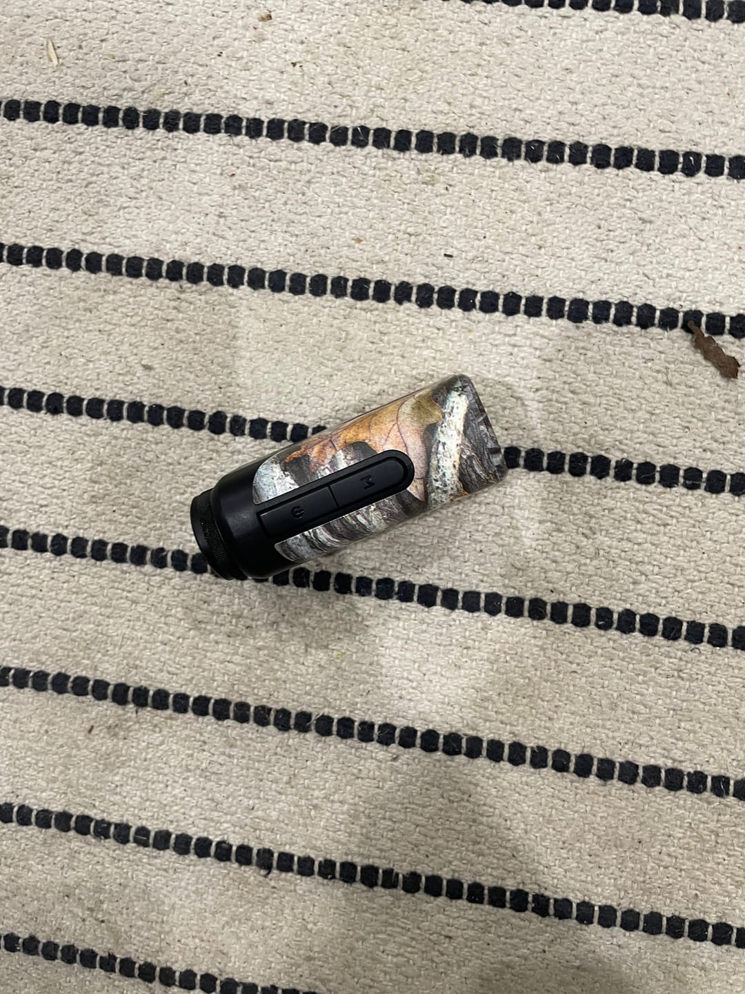 Customer photo review of TideWe Camo Deer Hunting Rangefinder 700/1000Y Laser Range Finder