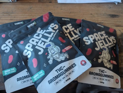 Customer photo review of THC Spacejellies Vollspektrum | 100mg THC | 20 Stk.