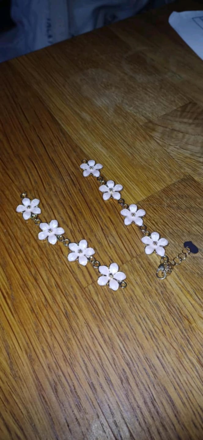 Customer photo review of Adeline  - Pink Enamel Flower Chain Bracelet