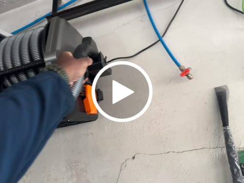 Customer video review of Grandstorm Retractable Vacuum Cleaner