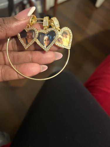 Customer photo review of Hearts Photo Bangle Bracelet