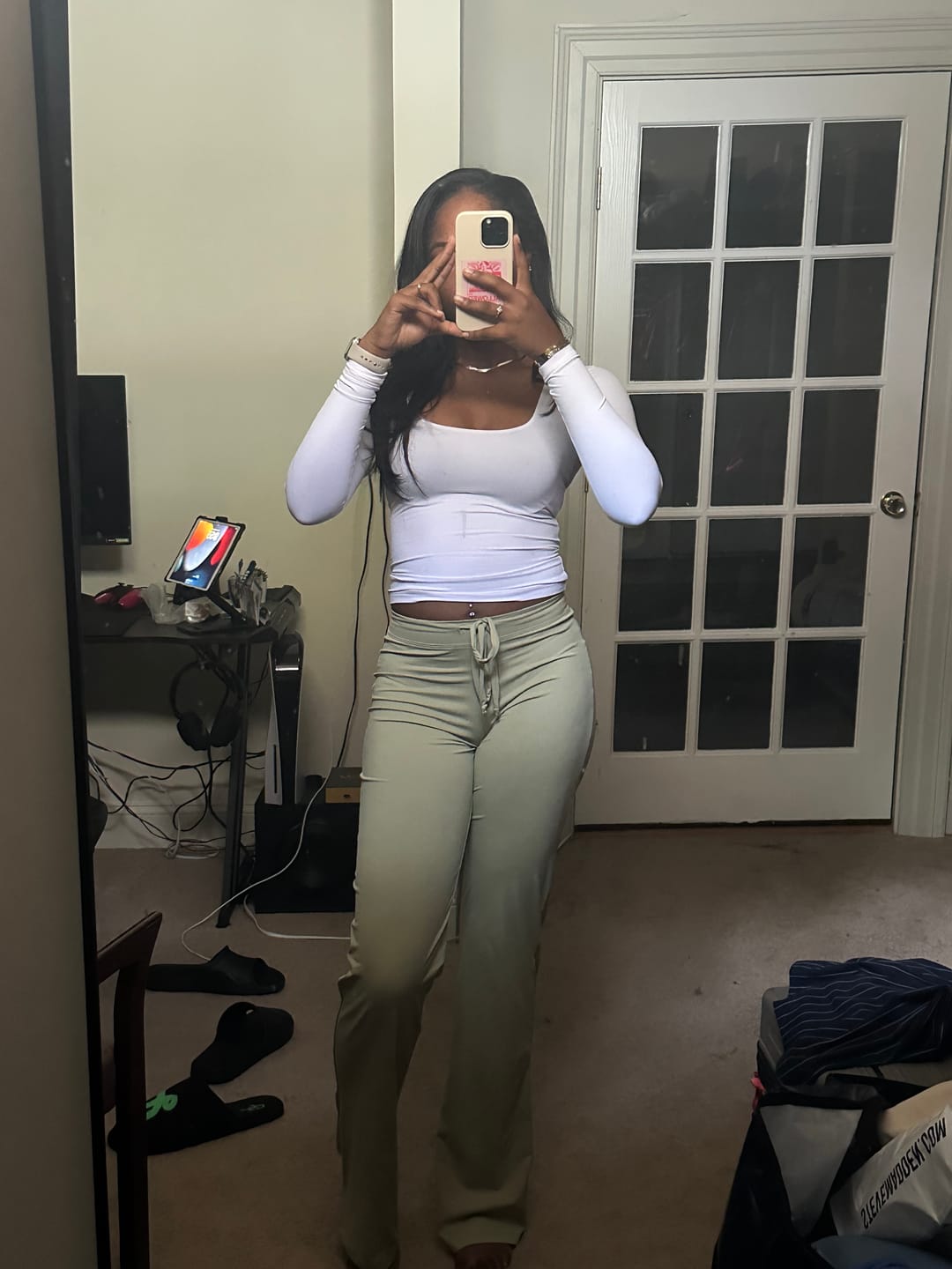 Customer photo review of TALL EVERYDAY PANT