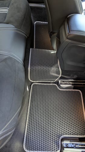 Friedrich N. review of Auto Fußmatten nach Maß - Komplettset image 3 out of 4