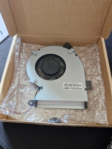 Avis photo d'un client sur Ventilateur Fan d'ordinateur Portable Pour Asus X541UAK X541UJ X541UV X541UVK X541Y