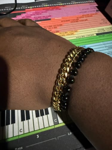 Customer photo review of Cuban Link Bracelet (Gold) 8MM