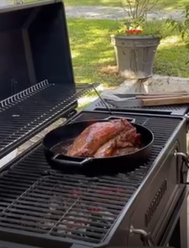 Reseña con foto de un cliente sobre Filete Pieza Básica