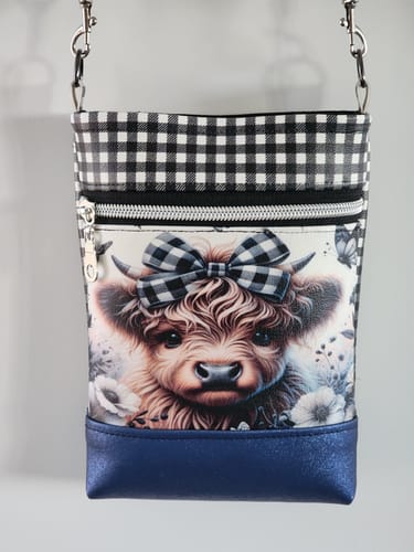 Customer photo review of Wanderlust Phone Bag Pattern