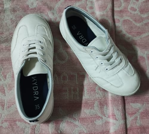 Customer photo review of The KYDRA Shoes (Women's)