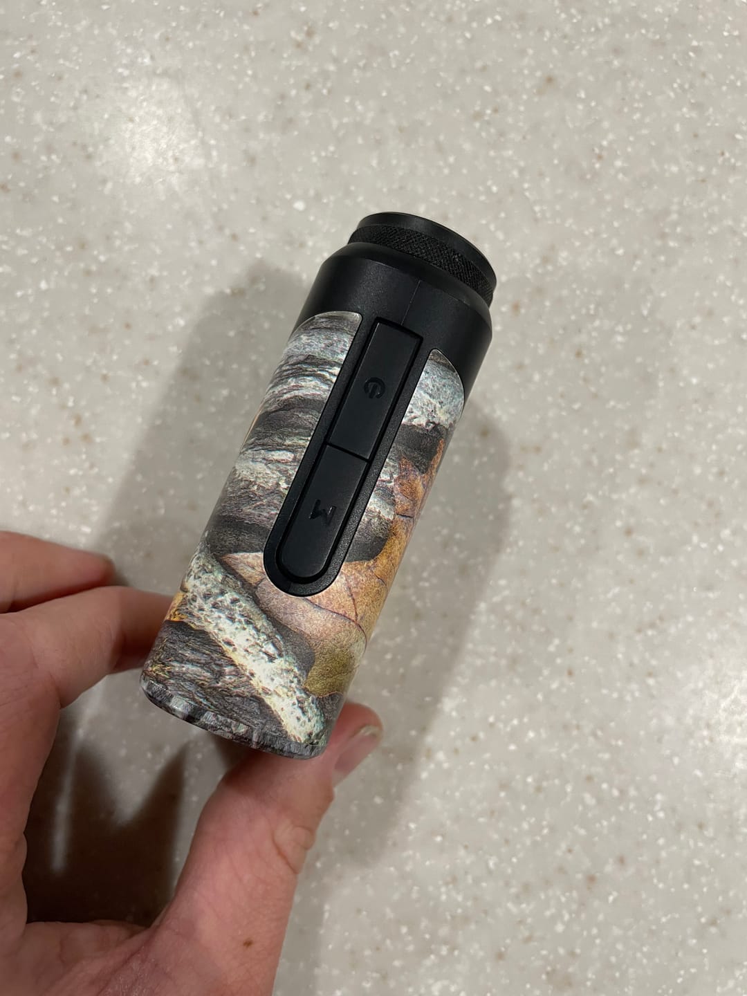 Customer photo review of TideWe Camo Deer Hunting Rangefinder 700/1000Y Laser Range Finder