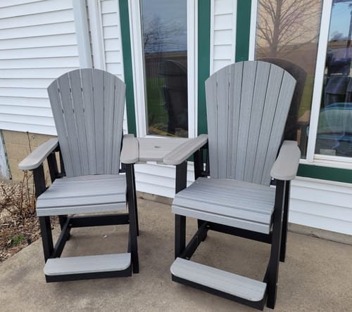 Customer photo review of DuraWeather Poly® Lakeside Counter Height Tete-a-tete