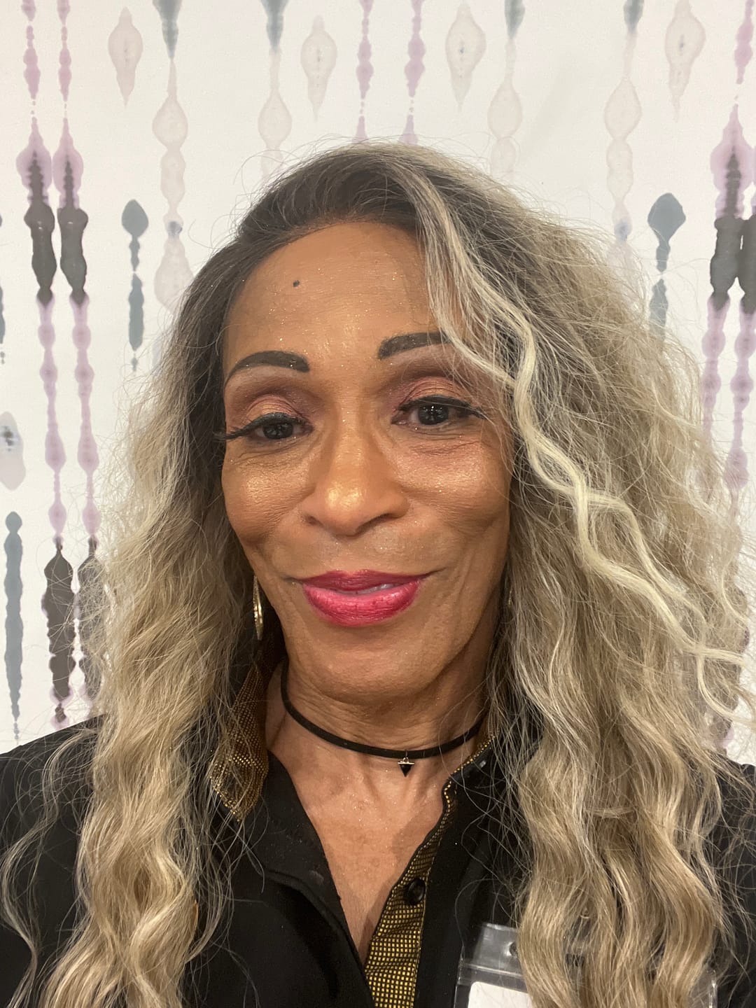 Customer photo review of Sensationnel Bare Lace Glueless 13x6 Lace Front Wig - 13x6 UNIT 17