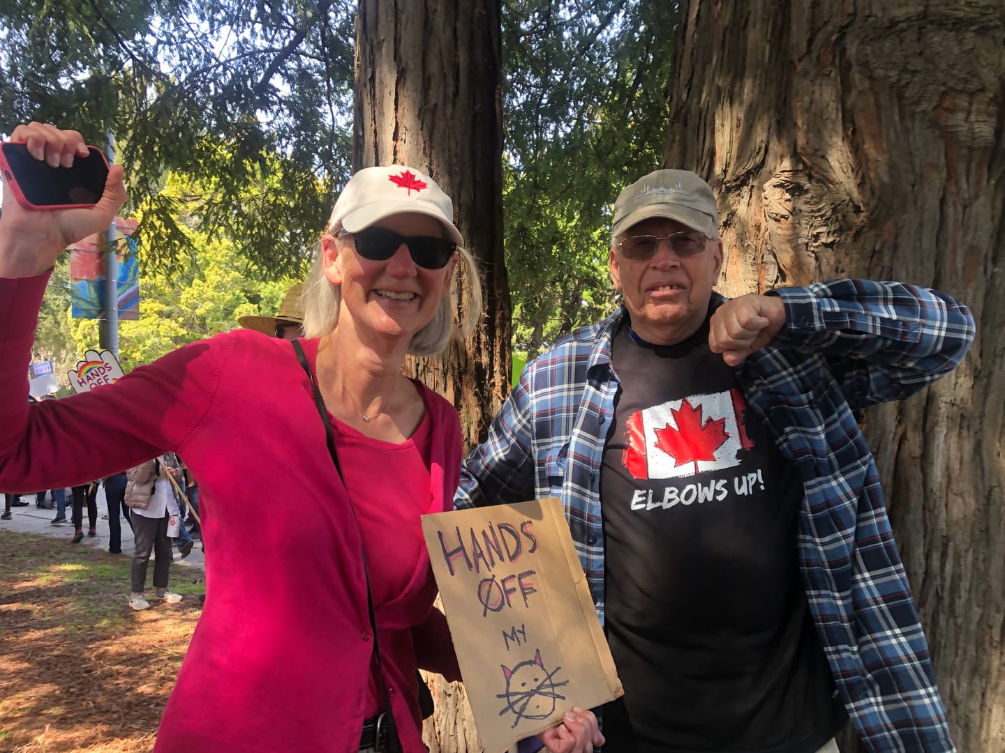 Customer photo review of Elbows Up Canada Flag T-shirt