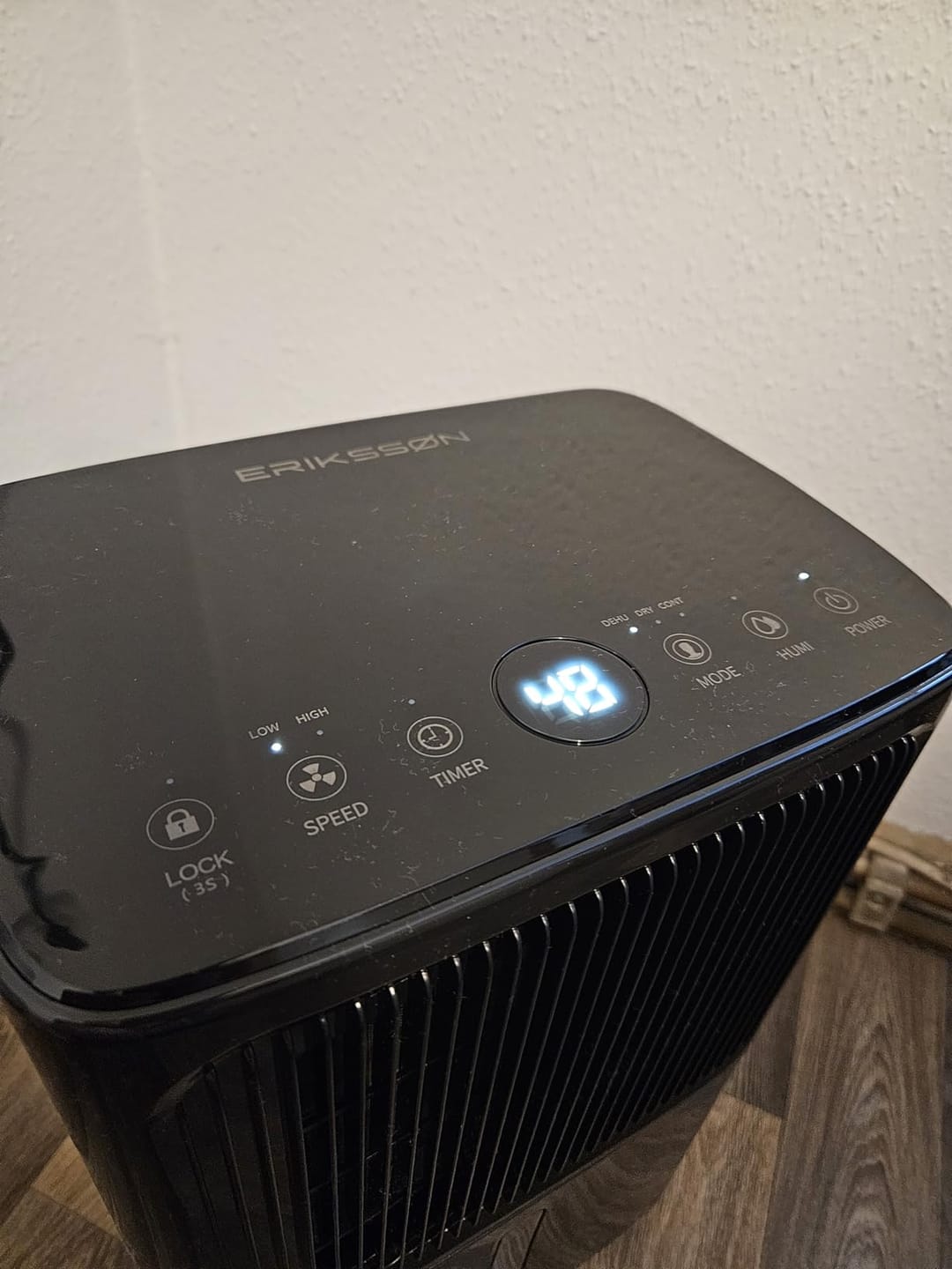 Customer photo review of Erikssøn Luchtontvochtiger Dry Pro Plus - Ontvochtigt Tot 16 Liter Per Dag
