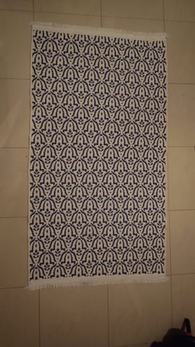 Customer photo review of Karaca Home Morocco Ecru Navy Blue Rug 80X150 Cm 201.16.01.0100