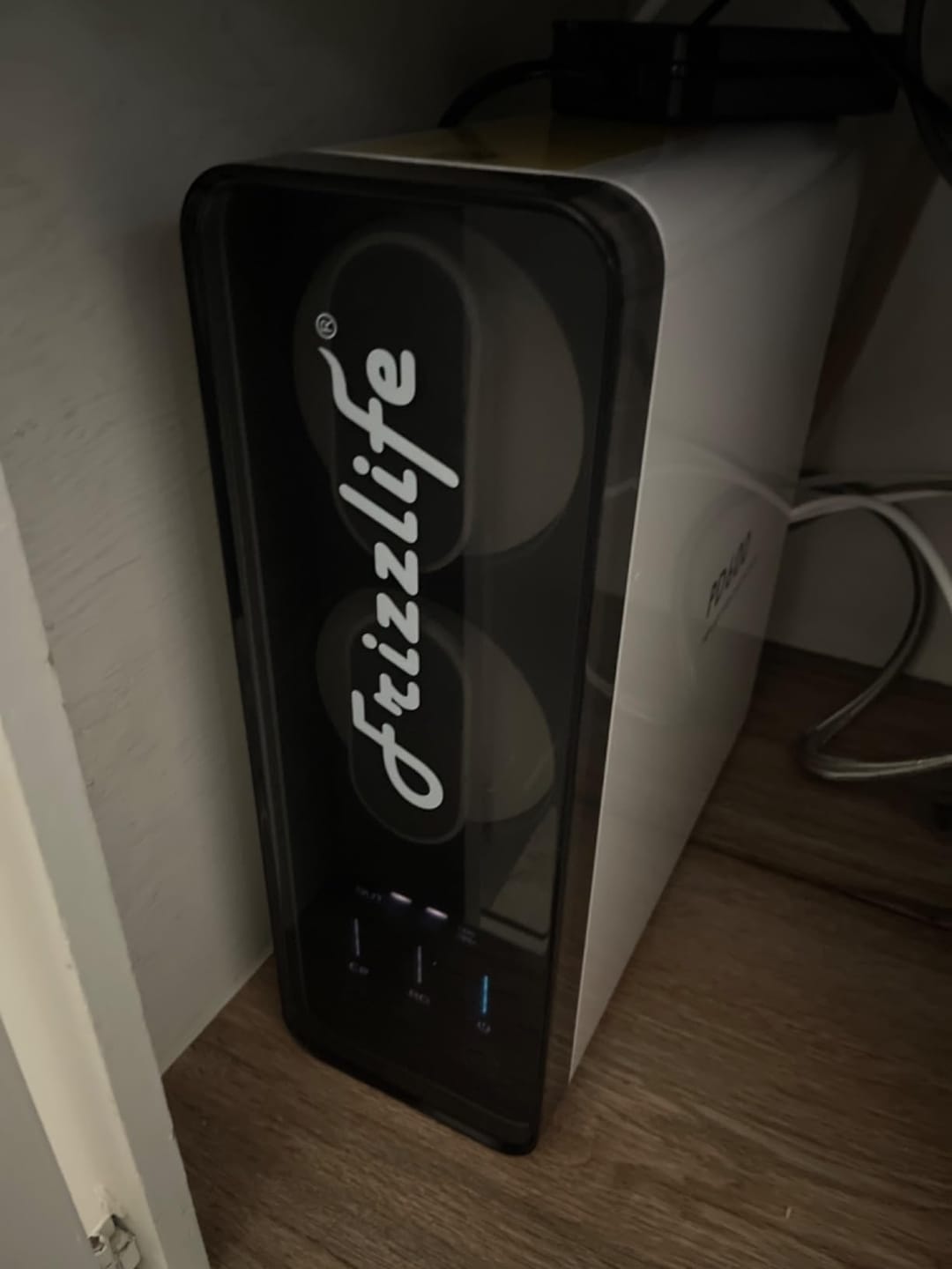 Customer photo review of Frizzlife 600 GPD Tankless Reverse Osmosis Water System With Alkaline & Remineralization, PD600-TAM3