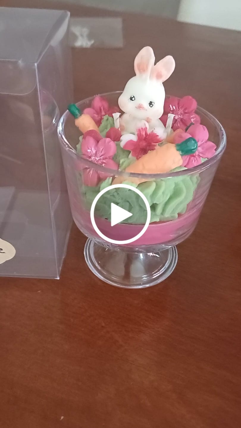 Customer video review of Fragancia CARROT CAKE