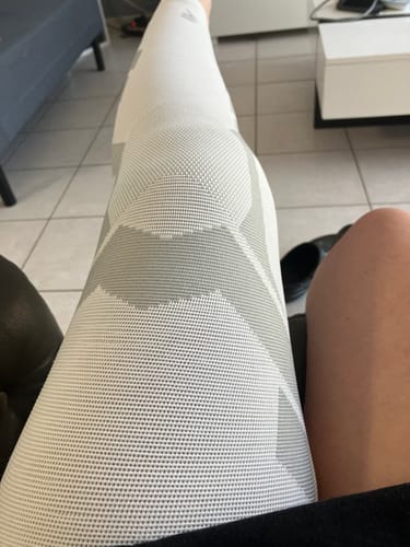 Customer photo review of Maintien de compression Été V2 pour Genoux et Jambes