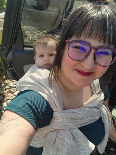 Customer photo review of Trias Pure Tri Blend Woven Wrap by Didymos