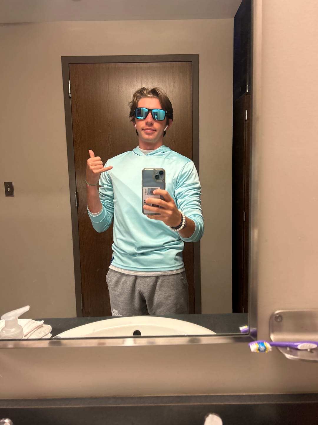 Customer photo review of 80Eighty® UPF 50+ Sun Hooded Shirt