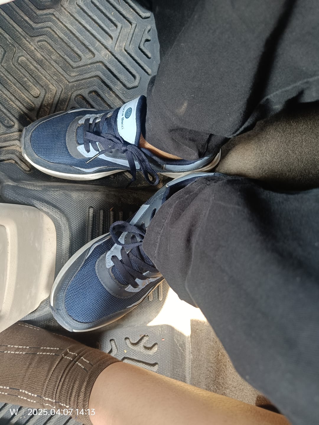 Customer photo review of Bacca Bucci Jump