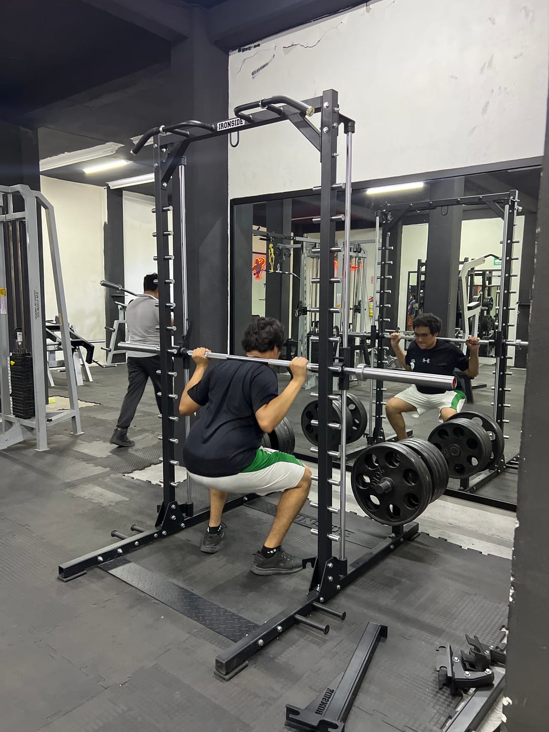 Customer photo review of Smith Half Rack Multifuncional IRONSIDE