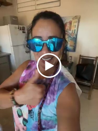 Customer video review of Sofia Black Ice