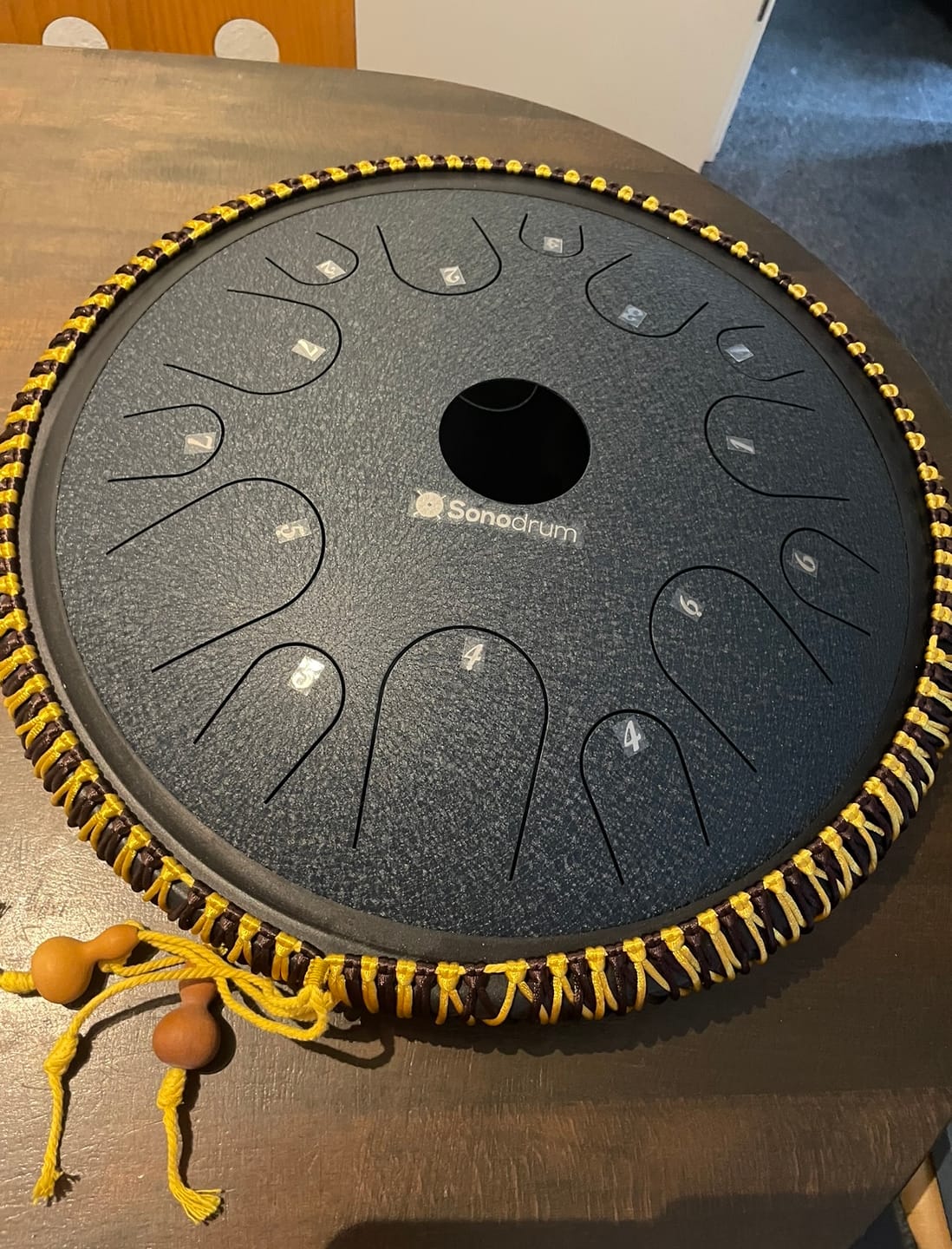 Customer photo review of Sonodrum Zungentrommel - "Exclusive" - Handgefertigt - 38cm - 14 Zungen - C-Dur
