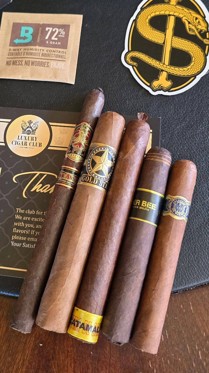 Customer photo review of Palladium Subscription Luxury Cigars Monthly