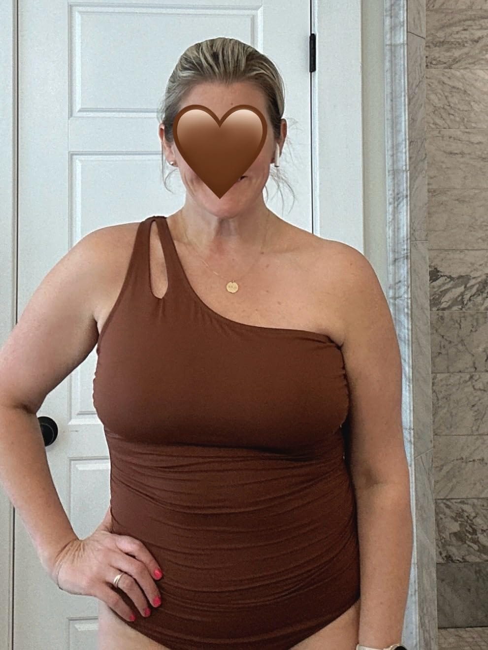 Customer photo review of Emoswimsuit - One Shoulder One Piece Swimsuit for Women Tummy Control Bathing Suits