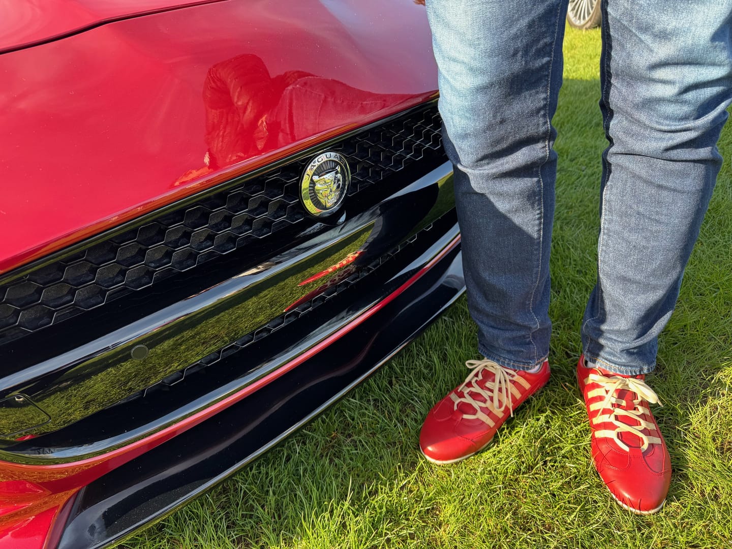Customer photo review of Men's Racing Sneaker in Corsa Rosso (Red and Sand)