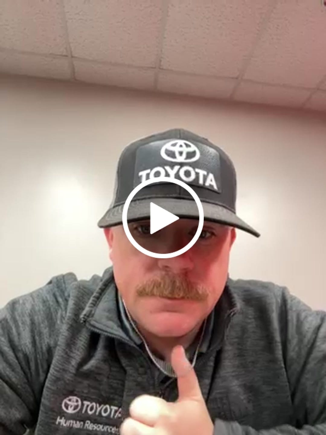 Customer video review of Box Chain (Silver)