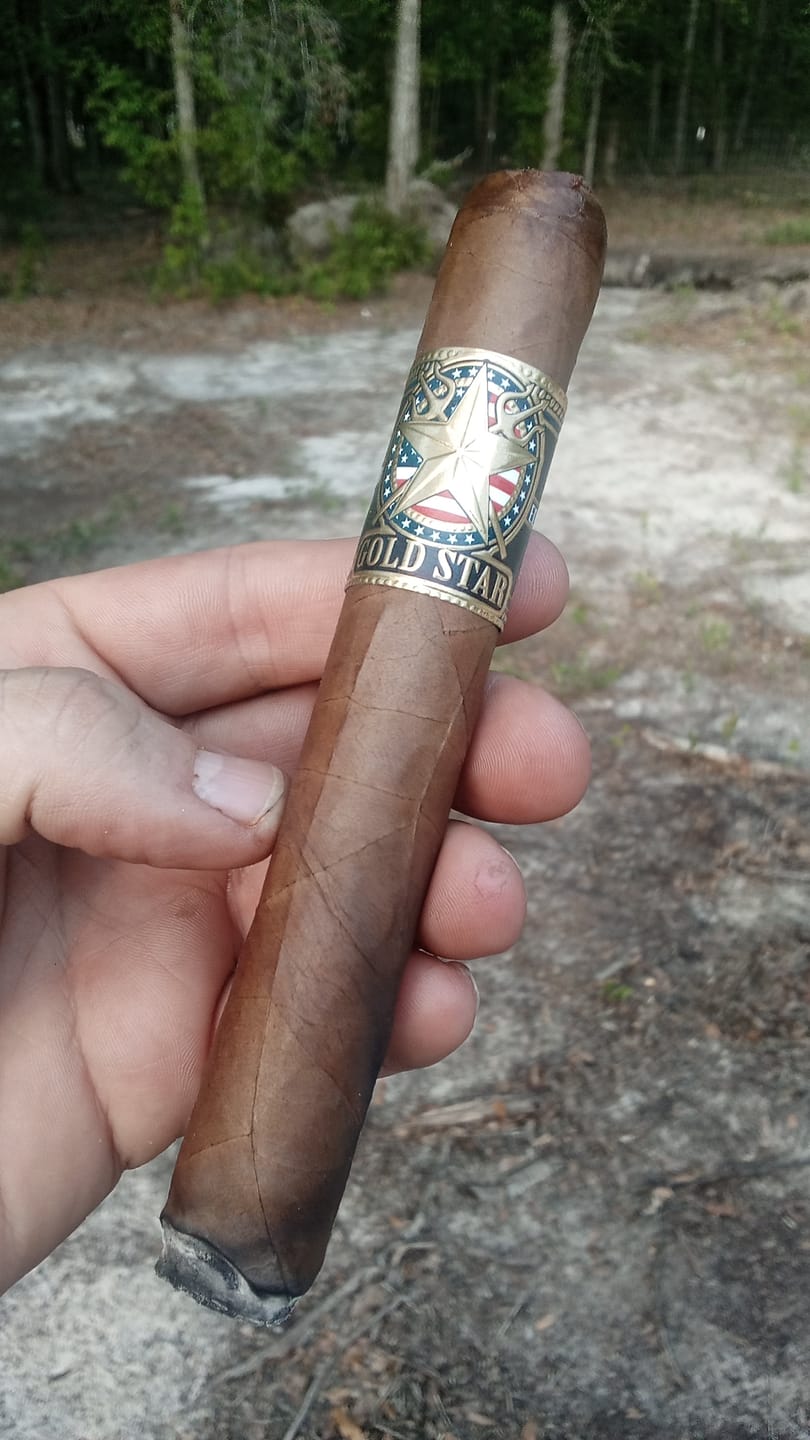 Customer photo review of Palladium Subscription Luxury Cigars Monthly
